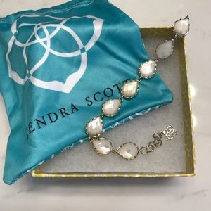 Kendra Scott bracelet